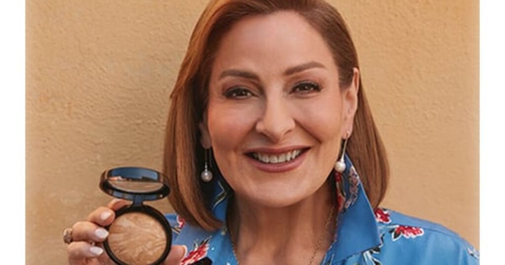 Laura Geller