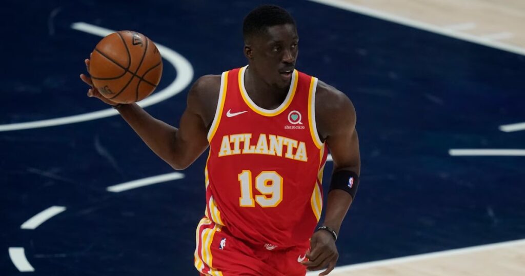 Tony Snell 