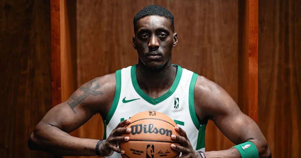 Tony Snell 
