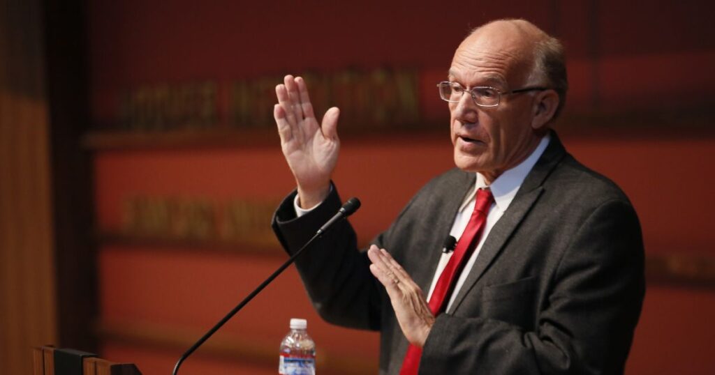 Victor Devis Hanson 4