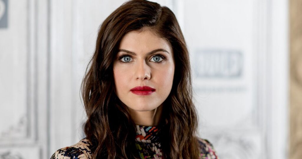 Alexandra Daddario net worth